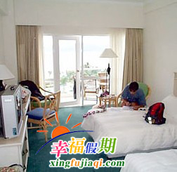 亚龙湾假日度假酒店高级海景房