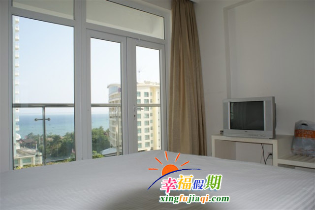 三亚蔚蓝休闲居蓝海豪苑小区超豪华海景套A7d套房002房