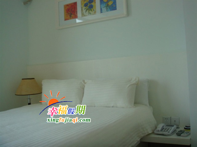 三亚蔚蓝休闲居蓝海豪苑小区超豪华海景套A7d套房003房