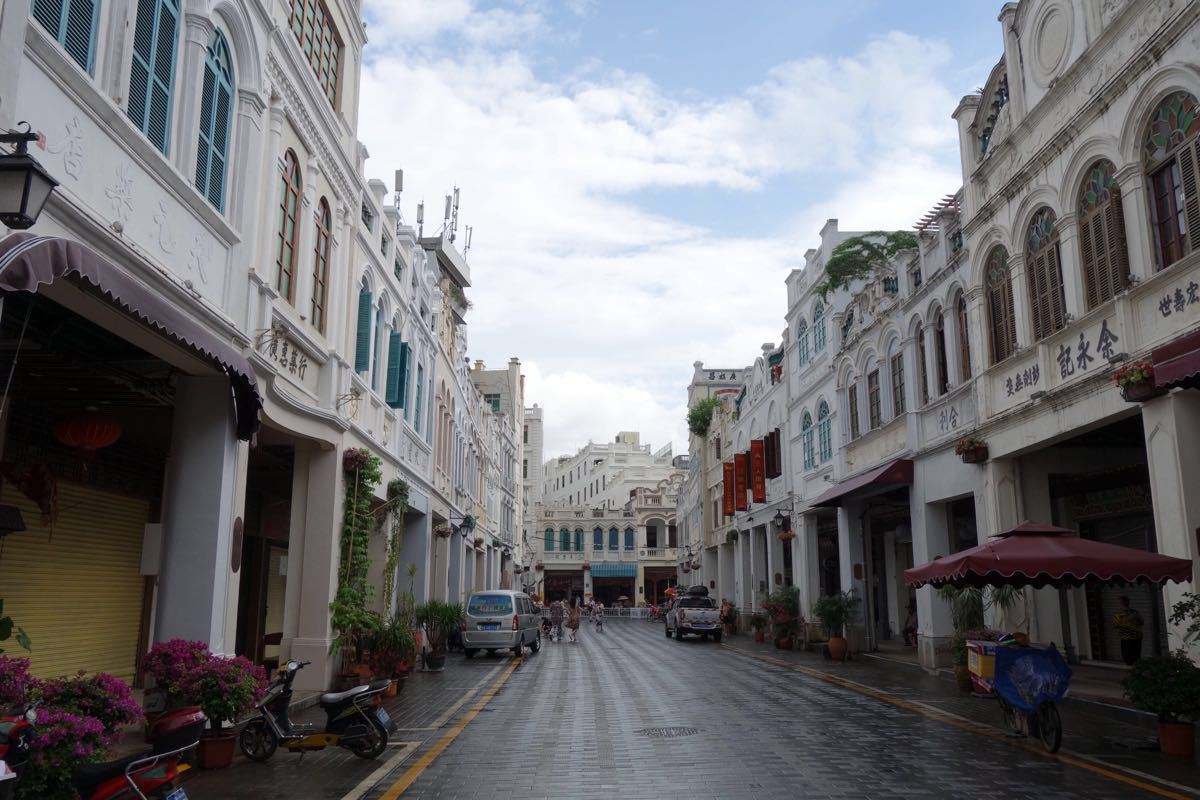 ���ں���ĵط�����Щ